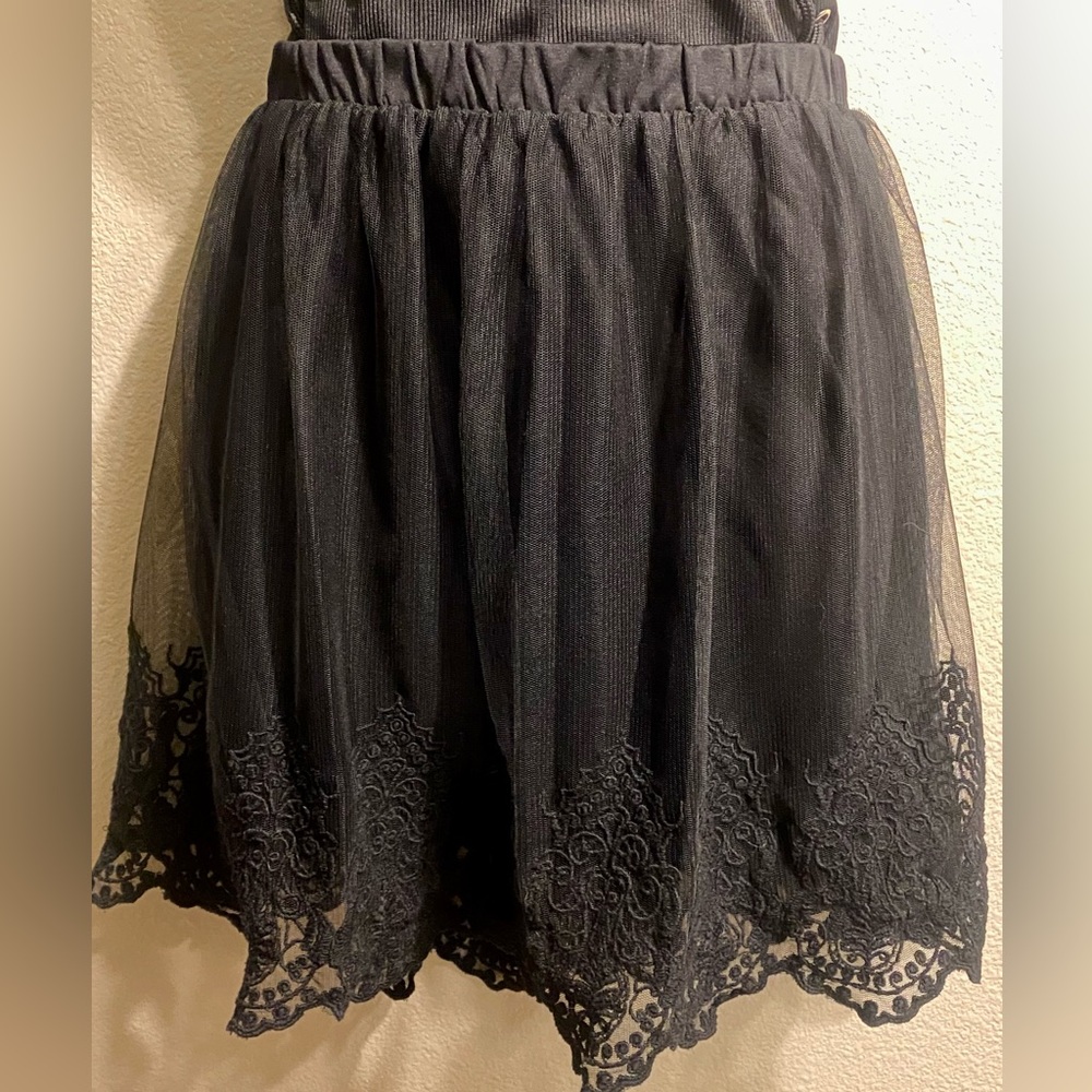 SO black lace skirt